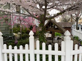 240-01 Caney Rd FLOOR 2, Rosedale, NY 11422