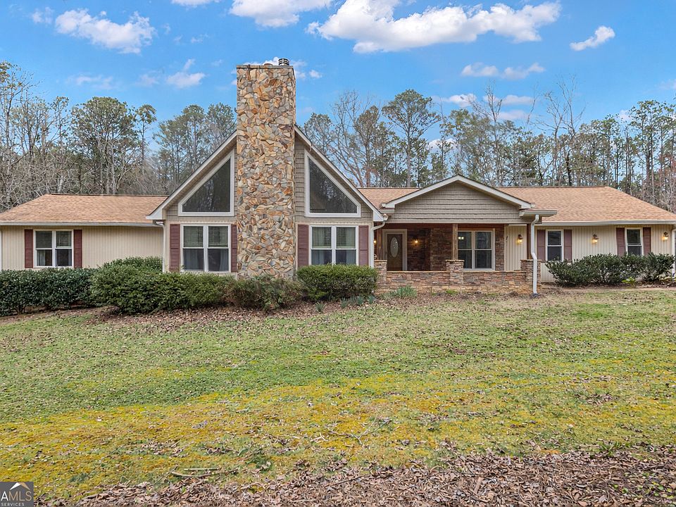 1st image of 130 Brooklet Way