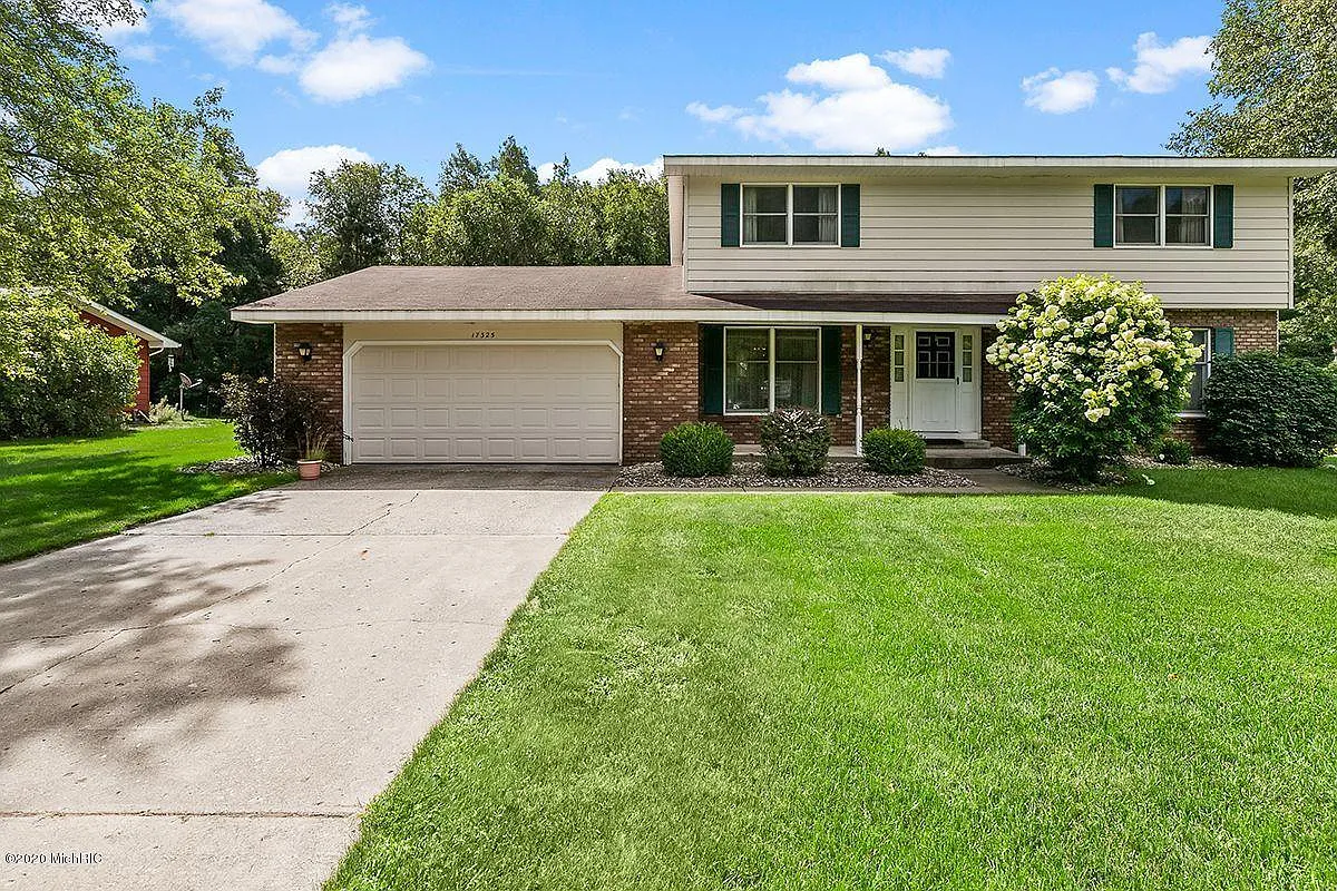 17325 Outer Dr photo 1