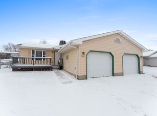 3907 S Terry Ave, Sioux Falls, SD 57106