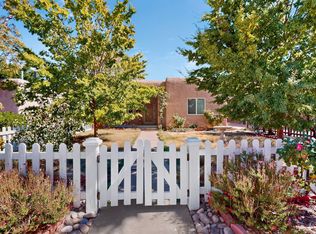 328 Solano Dr NE, Albuquerque, NM 87108