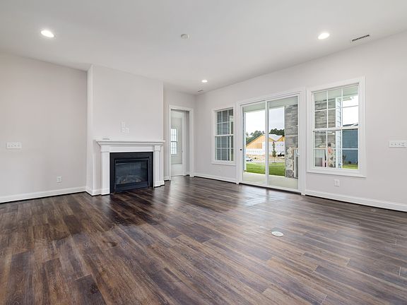 006 Refuge_Family Room