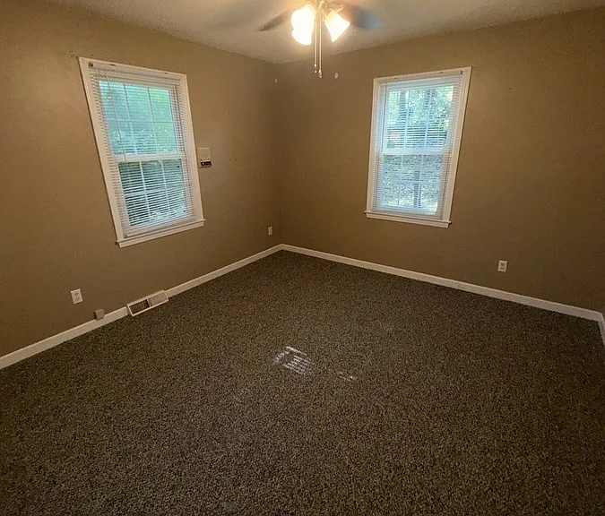 111 Tryon St #COPY — Photo 25