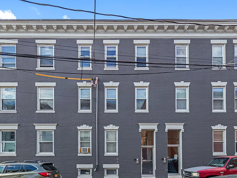44 Brackett St #2D — Photo 28