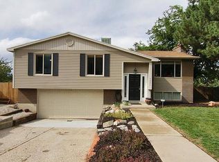 7486 S Stone Rd, Cottonwood Heights, UT 84121