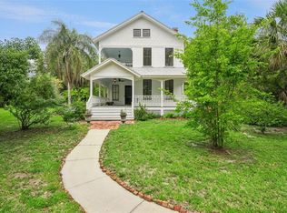 316 N Lakeview Dr, Lake Helen, FL 32744
