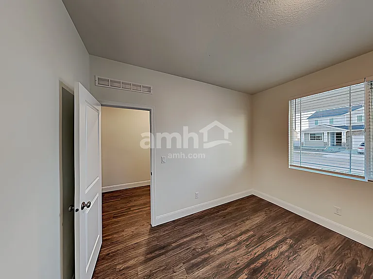 2682 W 3400 S — Photo 13