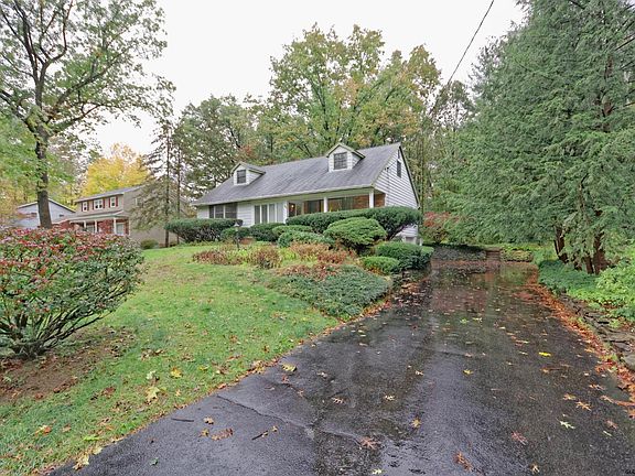 4th image of 109 S Parkway Dr