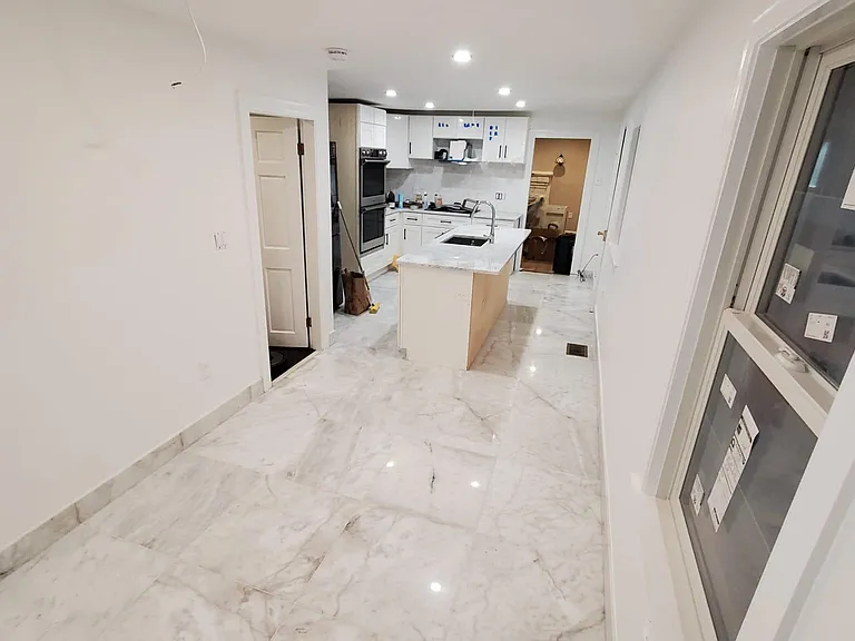 7 Darrow St — Photo 4