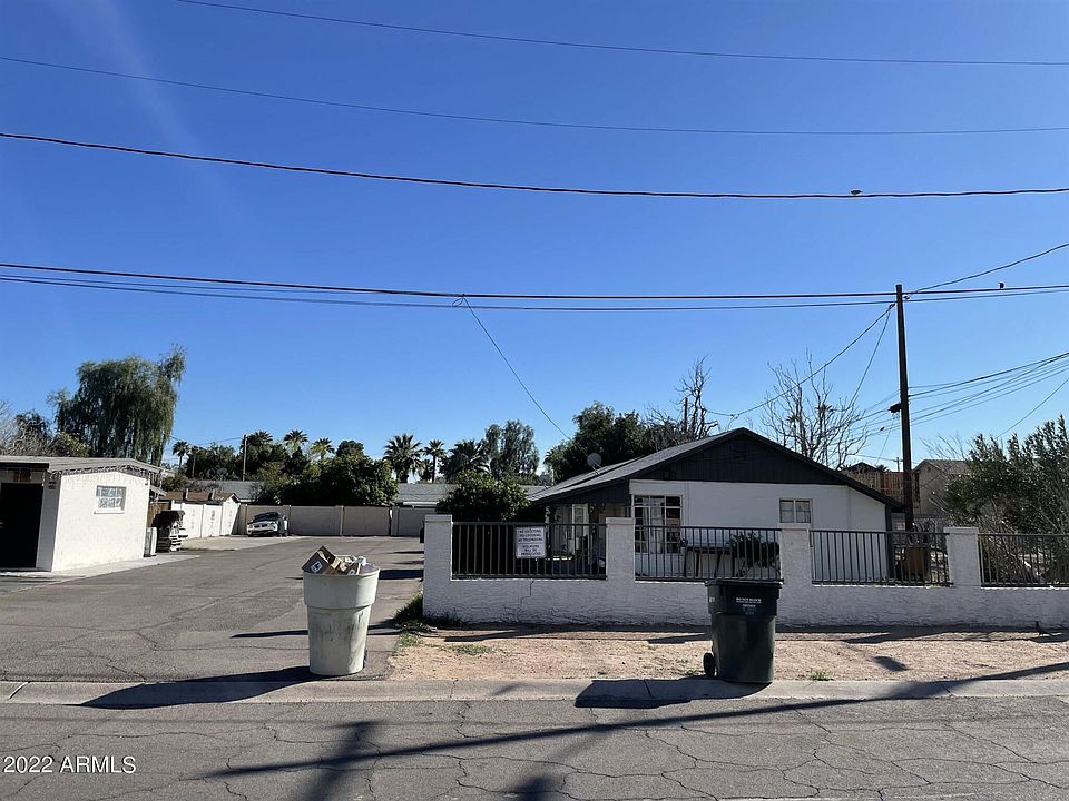 1st image of 2635 E Clarendon Ave