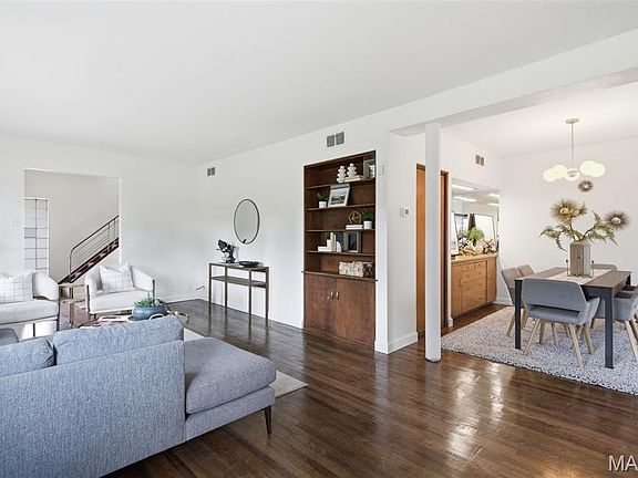 5th image of 7301 Ravinia Dr
