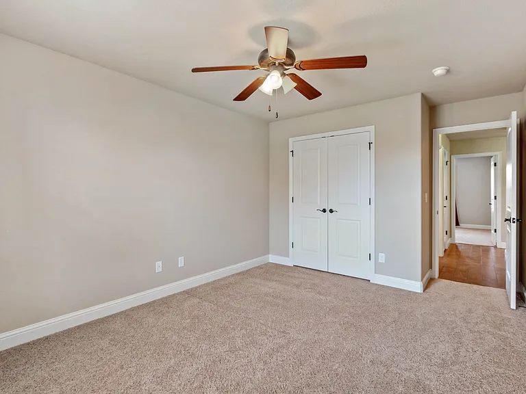 3100 SW Fernwood Ave — Photo 12