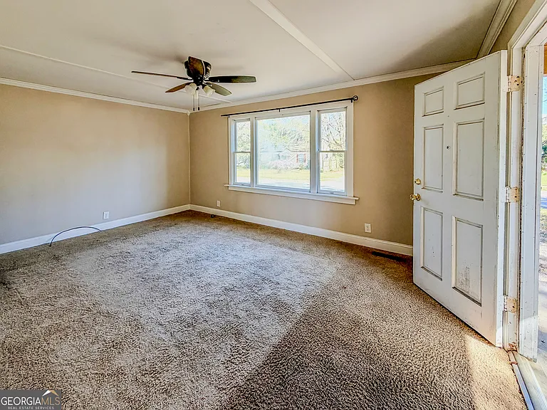607 McArthur Blvd — Photo 4