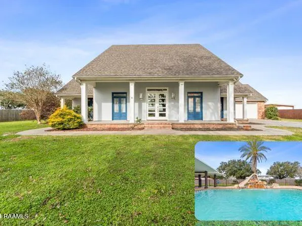 1015 Berard Dumatrait Rd, Breaux Bridge, LA 70517