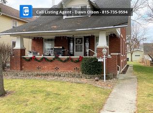 211 S Main St, Herscher, IL 60941