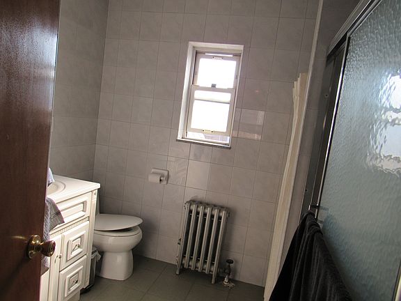 4th image of 20-06 35th St #2