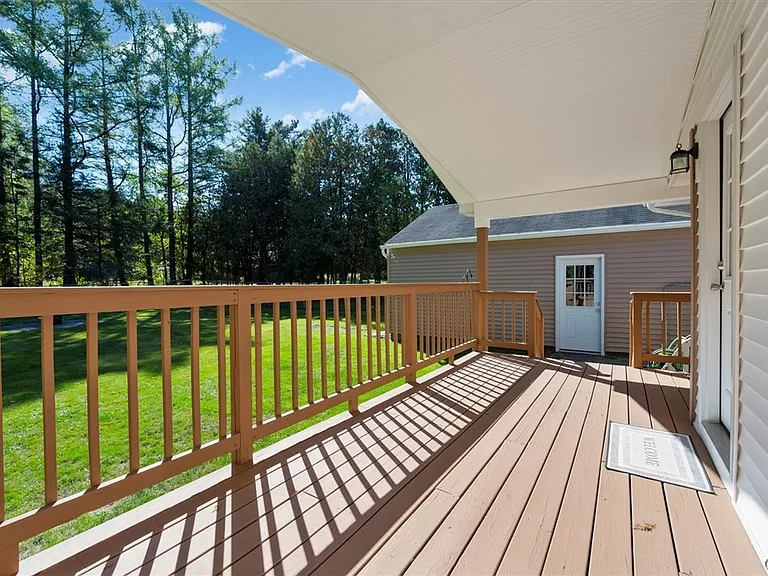 6438 Monument Rd — Photo 4