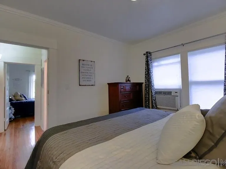 3970 Harney St — Photo 18