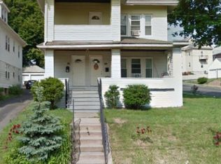 207-209 Grandview Ter, Hartford, CT 06114