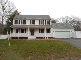 184 Quequechan Rd, Taunton, MA 02780