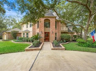 12103 Oakcroft Dr, Houston, TX 77070