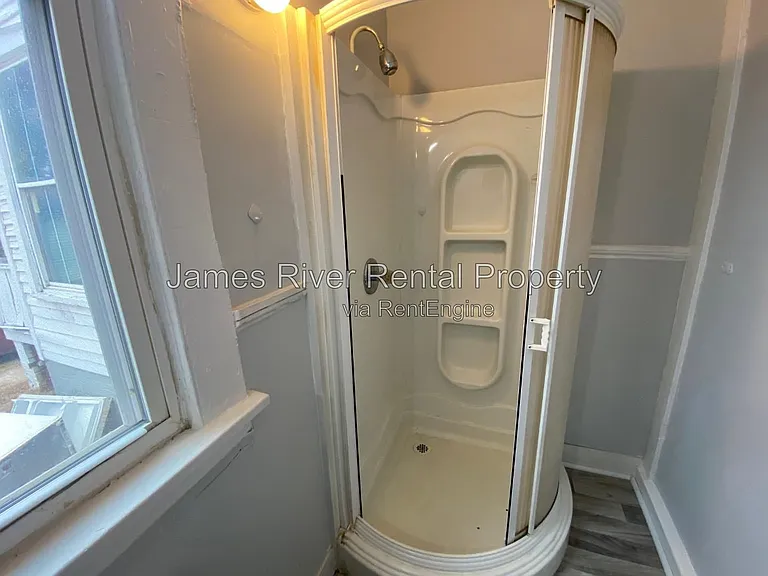 1003 Floyd St #2 — Photo 13