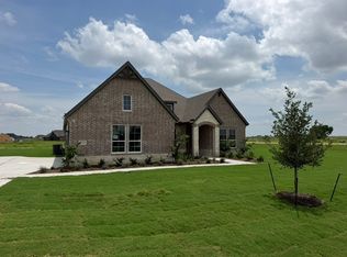 12421 Hornfels Dr, Krum, TX 76249