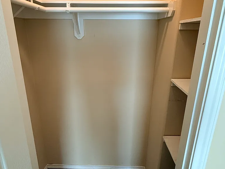 4405 Thunderbird Ave — Photo 106