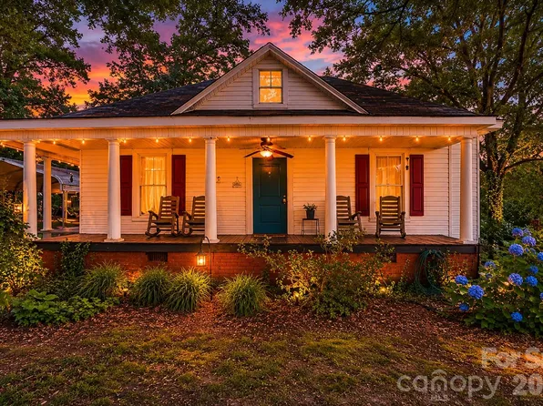 1815 Hemlock Ave, Gastonia, NC 28054
