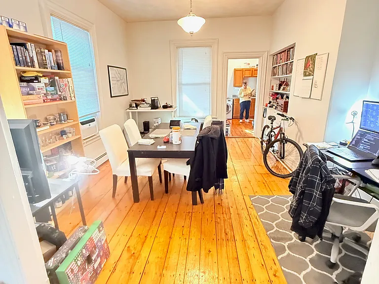 97 Inman St #1 — Photo 7