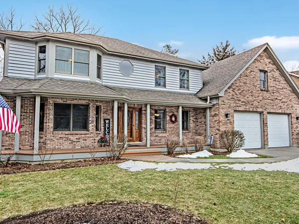 955 Jessica Dr, Wauconda, IL 60084