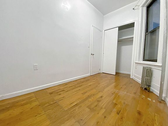 5th image of 54 Henry St APT 12