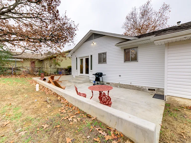 5705 E 26th Pl S — Photo 41