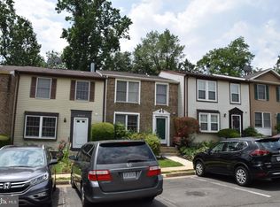 8005 Tyson Oaks Cir, Vienna, VA 22182