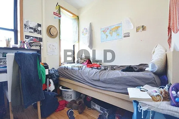 Rented by Bold New York | media 22