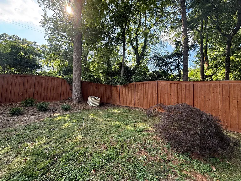 3111 Airlie St — Photo 23