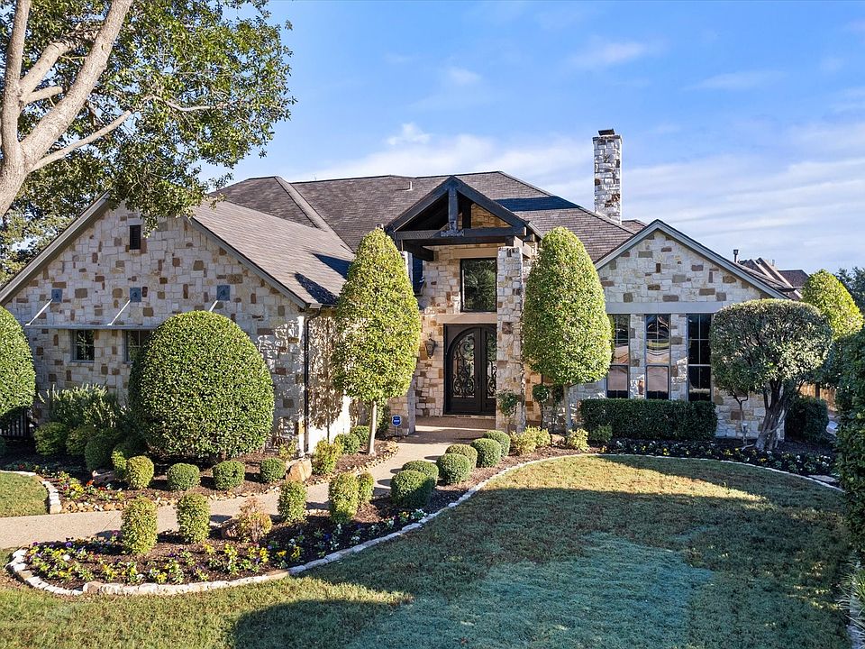 1st image of 904 Amanda Dr