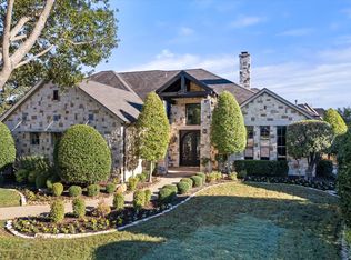 904 Amanda Dr, Mansfield, TX 76063