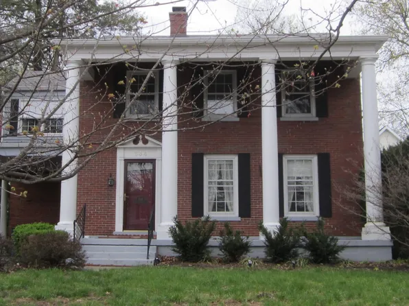 634 N 3rd St, Danville, KY 40422