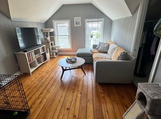 20 Woodbine St, Providence, RI 02906