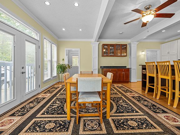 5th image of 8641 Buffaloe Rd