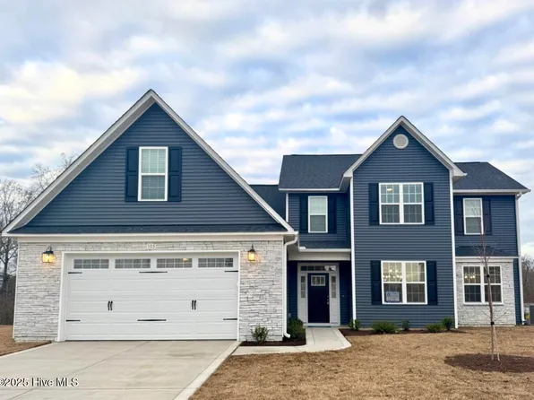 103 Ironbark Drive, Raeford, NC 28376