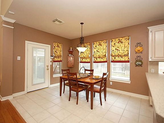 5th image of 3026 Richfield Ct