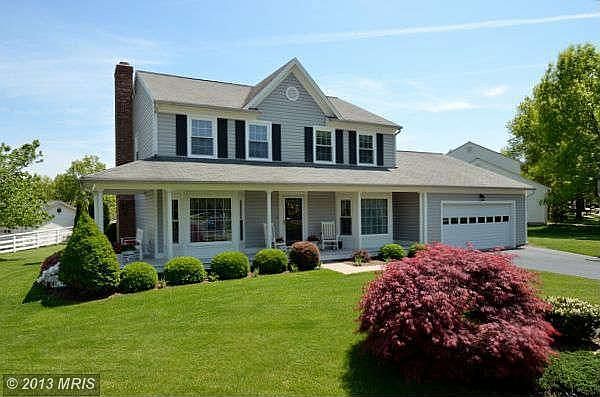 3301 Dairy Lou Dr, Herndon, VA 20171 | Zillow