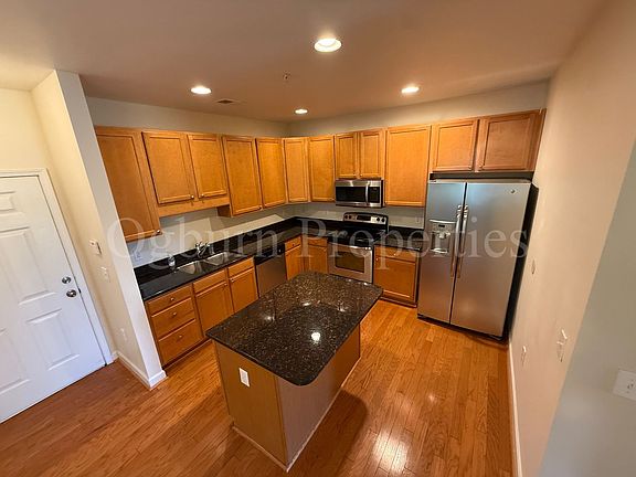 4th image of 4455 Brassfield Dr APT 308
