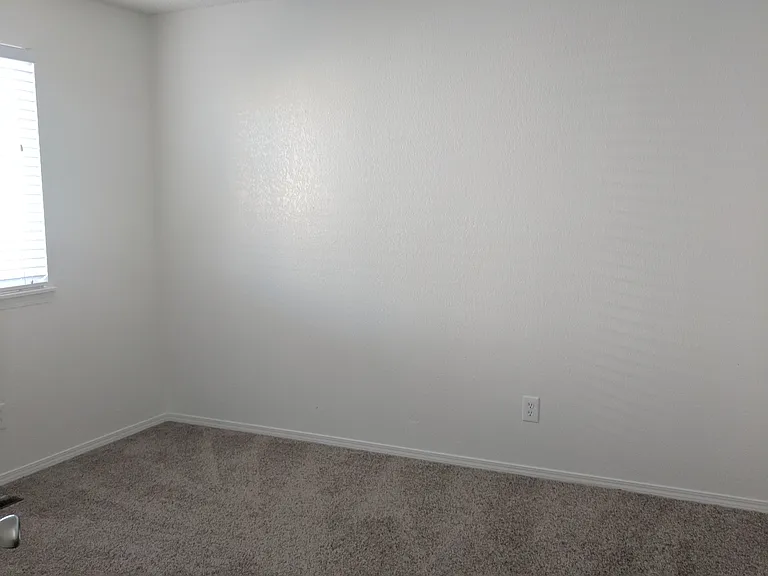 14492 E 47th Ave — Photo 10