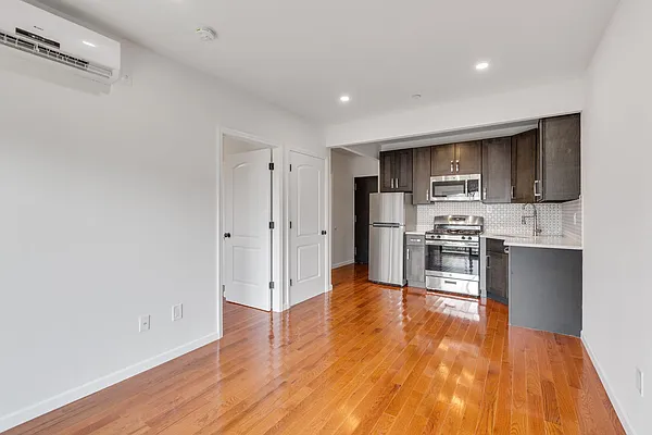 Rented by Compass | media 15