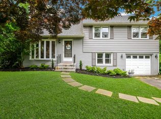 302 Scott Ln, Wallingford, PA 19086