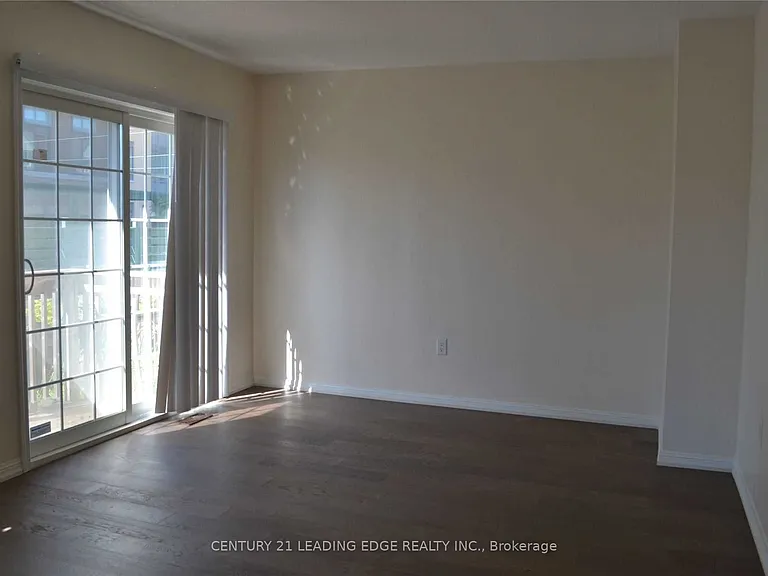 49 Celadine Dr — Photo 3