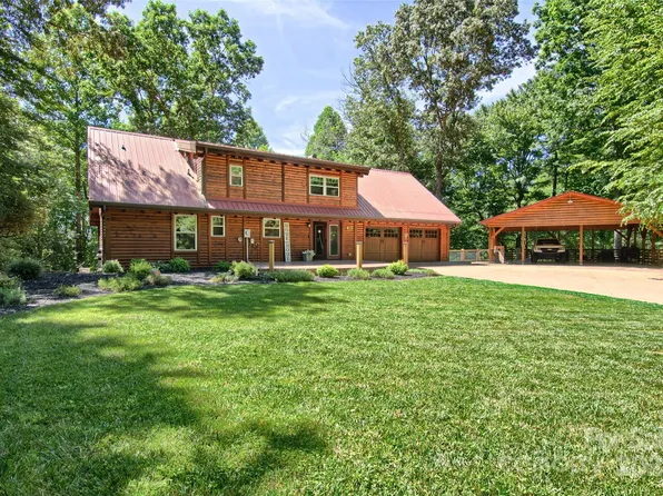 198 Reynolds Wood Dr, Brevard, NC 28712